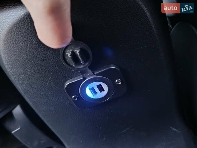 Білий Кіа Sportage, об'ємом двигуна 1.69 л та пробігом 230 тис. км за 14440 $, фото 70 на Automoto.ua