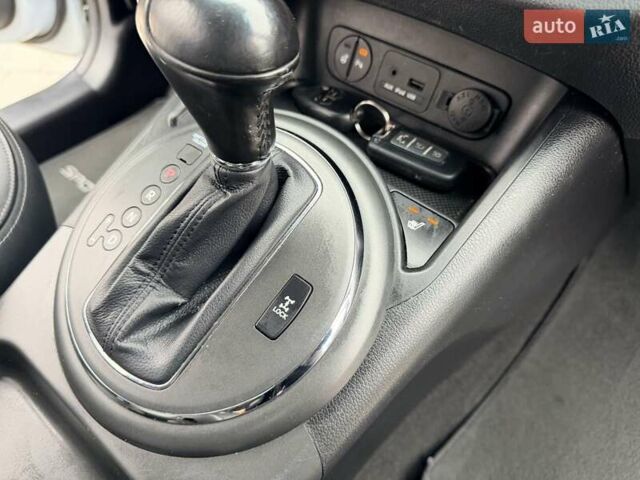 Белый Киа Sportage, объемом двигателя 2 л и пробегом 191 тыс. км за 15850 $, фото 29 на Automoto.ua