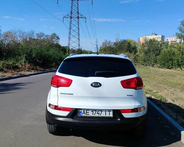 Белый Киа Sportage, объемом двигателя 1.7 л и пробегом 243 тыс. км за 13200 $, фото 6 на Automoto.ua