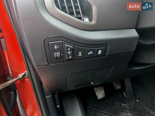 Белый Киа Sportage, объемом двигателя 2 л и пробегом 181 тыс. км за 13500 $, фото 25 на Automoto.ua