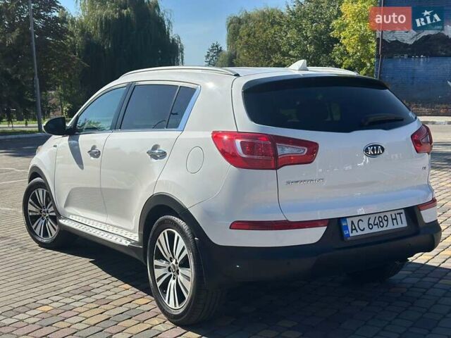 Белый Киа Sportage, объемом двигателя 2.36 л и пробегом 230 тыс. км за 11450 $, фото 14 на Automoto.ua