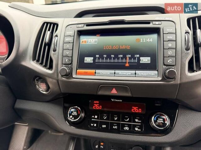 Белый Киа Sportage, объемом двигателя 2 л и пробегом 191 тыс. км за 15850 $, фото 27 на Automoto.ua