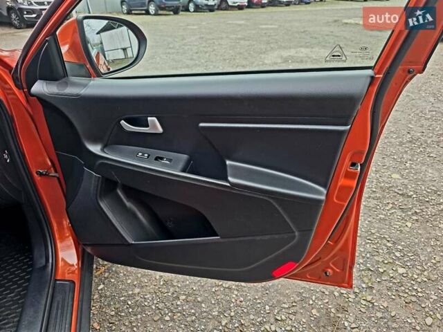 Белый Киа Sportage, объемом двигателя 2 л и пробегом 181 тыс. км за 13500 $, фото 36 на Automoto.ua