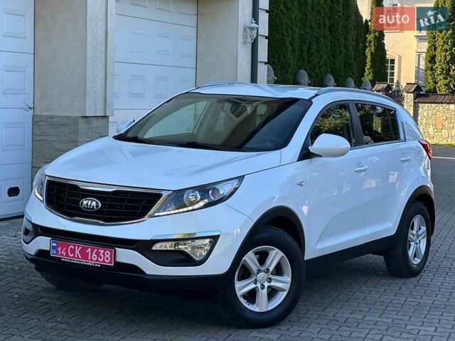 Білий Кіа Sportage, об'ємом двигуна 1.59 л та пробігом 219 тис. км за 12900 $, фото 16 на Automoto.ua