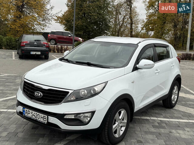 Белый Киа Sportage, объемом двигателя 1.7 л и пробегом 192 тыс. км за 13800 $, фото 15 на Automoto.ua
