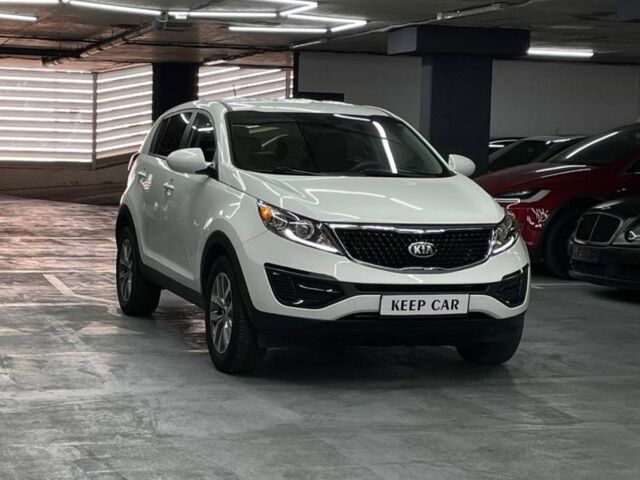 Білий Кіа Sportage, об'ємом двигуна 0.24 л та пробігом 80 тис. км за 12900 $, фото 1 на Automoto.ua