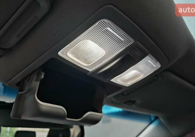 Білий Кіа Sportage, об'ємом двигуна 2 л та пробігом 211 тис. км за 15300 $, фото 47 на Automoto.ua