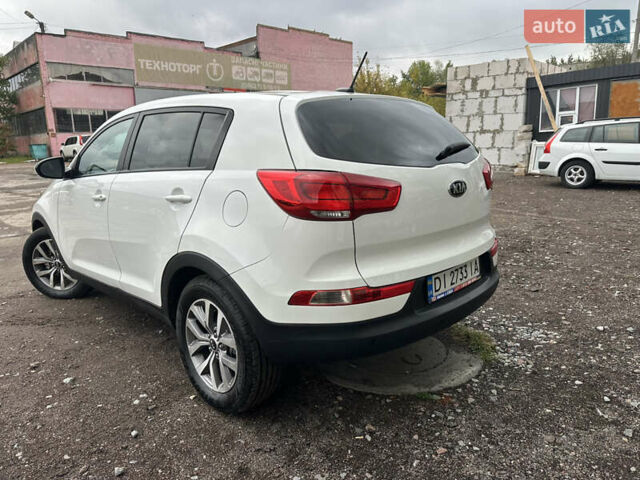 Белый Киа Sportage, объемом двигателя 2.36 л и пробегом 254 тыс. км за 12700 $, фото 15 на Automoto.ua