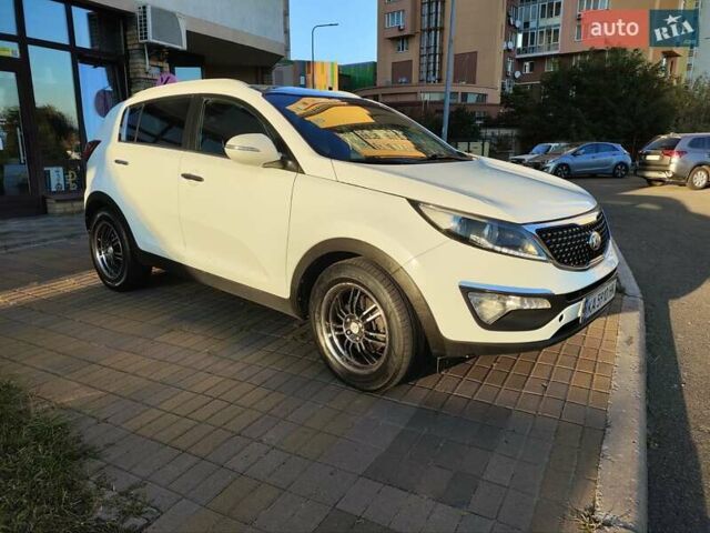 Белый Киа Sportage, объемом двигателя 1.69 л и пробегом 236 тыс. км за 14000 $, фото 23 на Automoto.ua