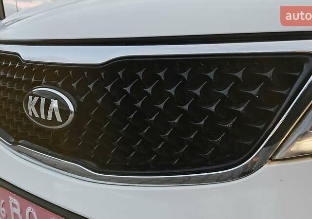 Білий Кіа Sportage, об'ємом двигуна 2 л та пробігом 211 тис. км за 15300 $, фото 17 на Automoto.ua