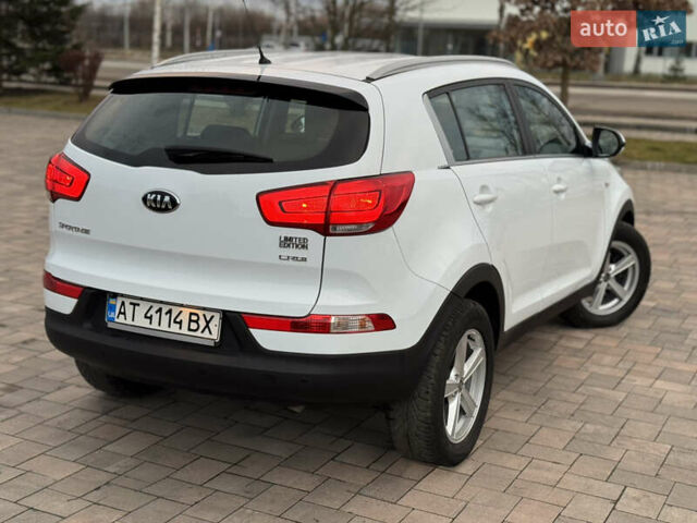 Белый Киа Sportage, объемом двигателя 1.7 л и пробегом 142 тыс. км за 14999 $, фото 9 на Automoto.ua