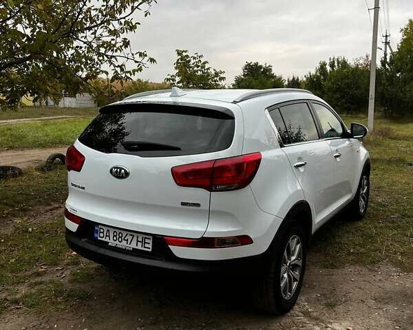 Белый Киа Sportage, объемом двигателя 1.69 л и пробегом 271 тыс. км за 15500 $, фото 10 на Automoto.ua