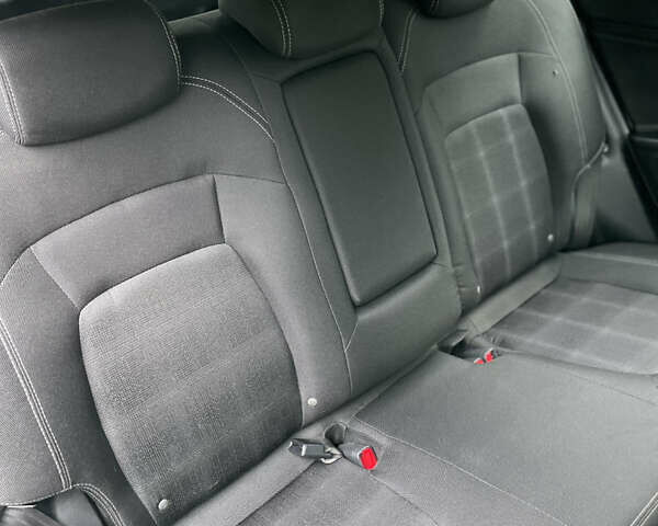 Белый Киа Sportage, объемом двигателя 0 л и пробегом 232 тыс. км за 13800 $, фото 8 на Automoto.ua