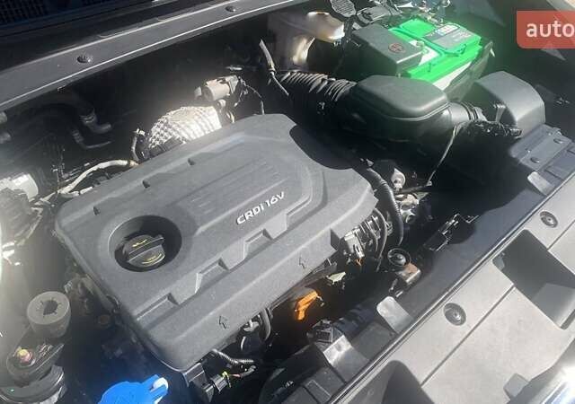 Белый Киа Sportage, объемом двигателя 1.69 л и пробегом 236 тыс. км за 14000 $, фото 24 на Automoto.ua