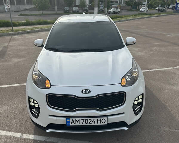 Белый Киа Sportage, объемом двигателя 1.7 л и пробегом 137 тыс. км за 16999 $, фото 6 на Automoto.ua