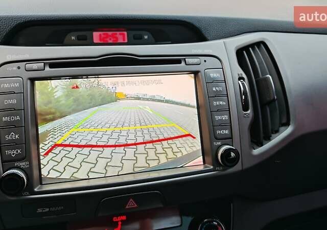 Білий Кіа Sportage, об'ємом двигуна 2 л та пробігом 211 тис. км за 15300 $, фото 84 на Automoto.ua