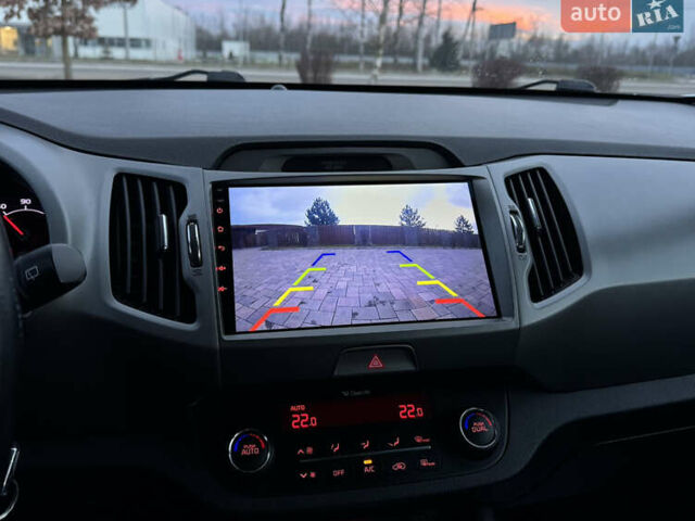 Белый Киа Sportage, объемом двигателя 1.7 л и пробегом 142 тыс. км за 14999 $, фото 35 на Automoto.ua