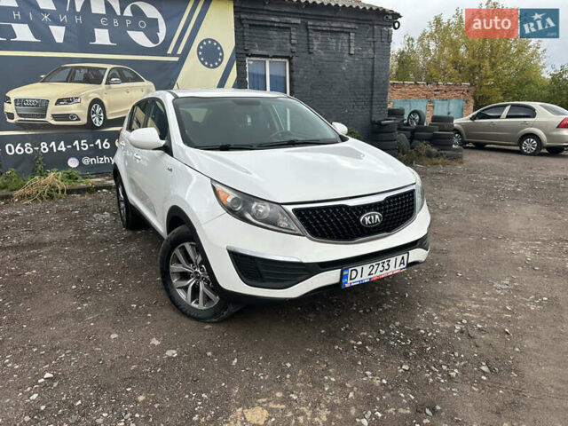 Белый Киа Sportage, объемом двигателя 2.36 л и пробегом 254 тыс. км за 12700 $, фото 1 на Automoto.ua