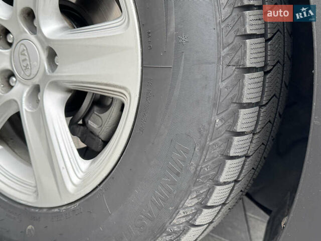 Белый Киа Sportage, объемом двигателя 1.7 л и пробегом 192 тыс. км за 13800 $, фото 28 на Automoto.ua