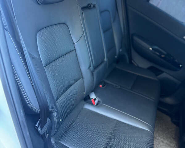 Белый Киа Sportage, объемом двигателя 2 л и пробегом 135 тыс. км за 20100 $, фото 45 на Automoto.ua