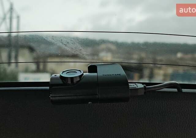 Білий Кіа Sportage, об'ємом двигуна 2 л та пробігом 211 тис. км за 15300 $, фото 33 на Automoto.ua