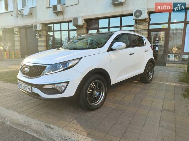 Белый Киа Sportage, объемом двигателя 1.69 л и пробегом 236 тыс. км за 14000 $, фото 8 на Automoto.ua