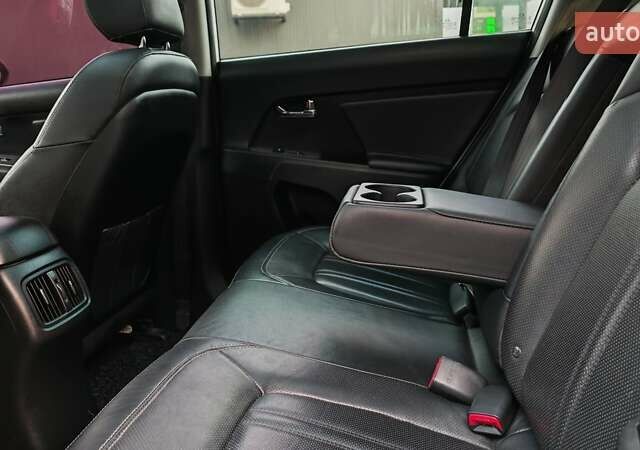 Білий Кіа Sportage, об'ємом двигуна 2 л та пробігом 211 тис. км за 15300 $, фото 67 на Automoto.ua