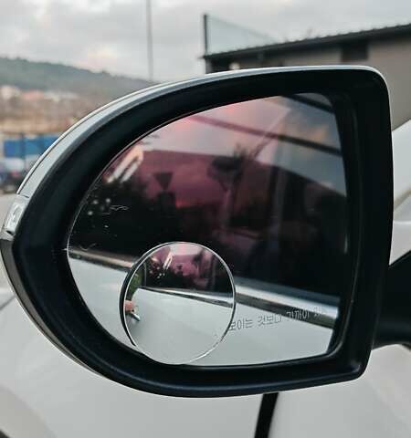 Білий Кіа Sportage, об'ємом двигуна 2 л та пробігом 211 тис. км за 15300 $, фото 55 на Automoto.ua