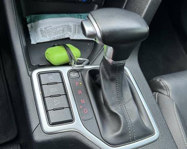 Белый Киа Sportage, объемом двигателя 1.69 л и пробегом 145 тыс. км за 15800 $, фото 4 на Automoto.ua