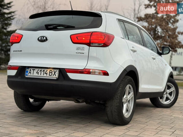 Белый Киа Sportage, объемом двигателя 1.7 л и пробегом 142 тыс. км за 14999 $, фото 11 на Automoto.ua