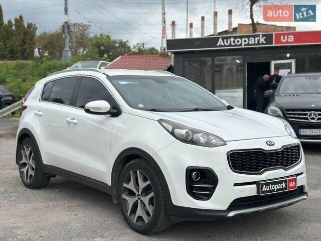 Белый Киа Sportage, объемом двигателя 2 л и пробегом 205 тыс. км за 16670 $, фото 3 на Automoto.ua