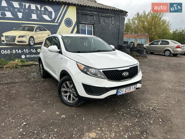 Белый Киа Sportage, объемом двигателя 2.36 л и пробегом 254 тыс. км за 12700 $, фото 2 на Automoto.ua