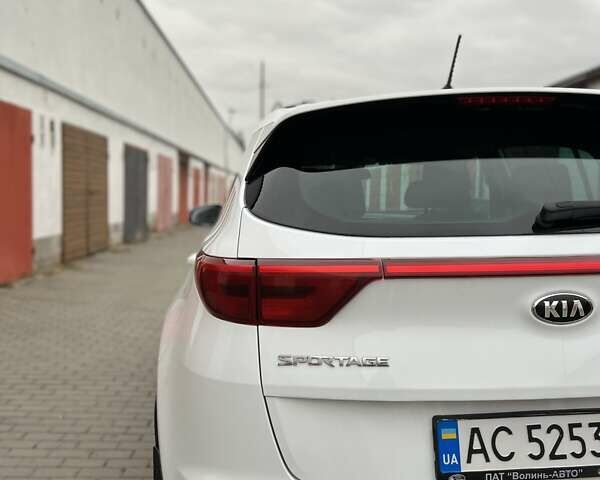 Белый Киа Sportage, объемом двигателя 1.69 л и пробегом 201 тыс. км за 14200 $, фото 46 на Automoto.ua