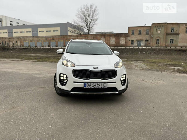 Білий Кіа Sportage, об'ємом двигуна 2 л та пробігом 163 тис. км за 19995 $, фото 1 на Automoto.ua