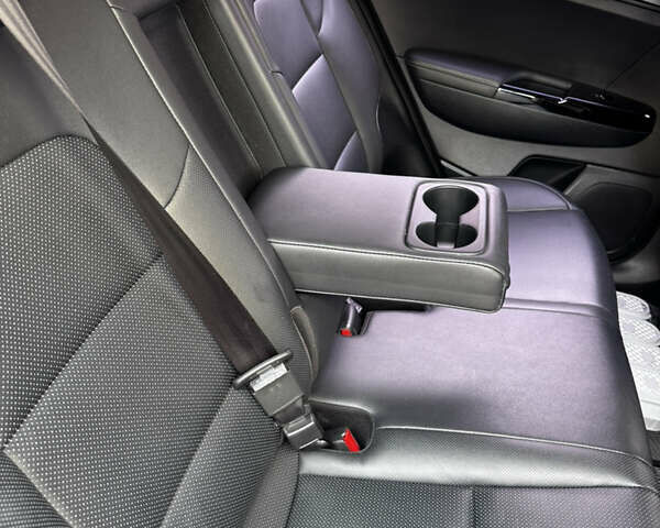 Белый Киа Sportage, объемом двигателя 2 л и пробегом 176 тыс. км за 17700 $, фото 30 на Automoto.ua