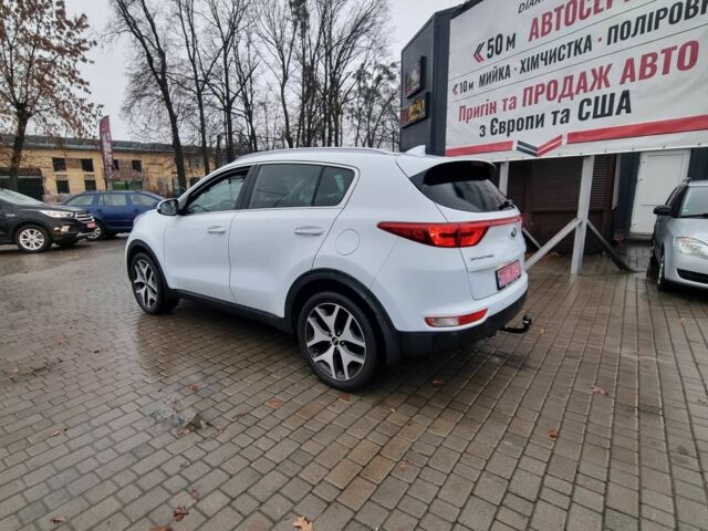 Белый Киа Sportage, объемом двигателя 1.7 л и пробегом 162 тыс. км за 16200 $, фото 9 на Automoto.ua