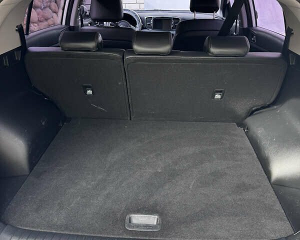 Белый Киа Sportage, объемом двигателя 2 л и пробегом 176 тыс. км за 17700 $, фото 31 на Automoto.ua