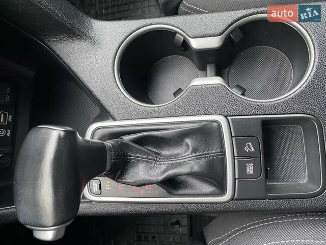 Белый Киа Sportage, объемом двигателя 2 л и пробегом 89 тыс. км за 17800 $, фото 86 на Automoto.ua