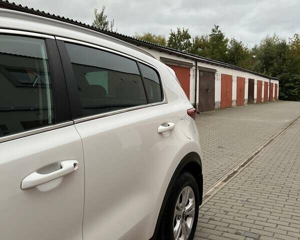 Белый Киа Sportage, объемом двигателя 1.69 л и пробегом 201 тыс. км за 14200 $, фото 42 на Automoto.ua