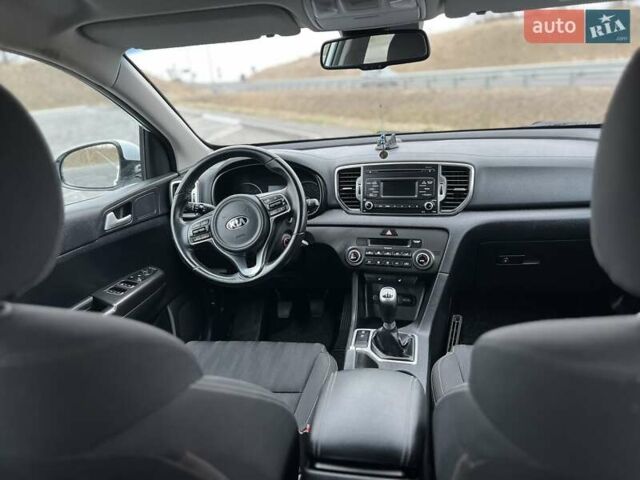 Белый Киа Sportage, объемом двигателя 1.69 л и пробегом 123 тыс. км за 16400 $, фото 13 на Automoto.ua