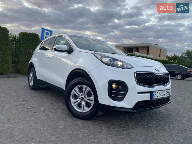 Кіа Sportage 2016 у Львові на Automoto.ua Білий Кіа Sportage, об'ємом двигуна 2 л та пробігом 89 тис. км за 17890 $, фото 38 на Automoto.ua