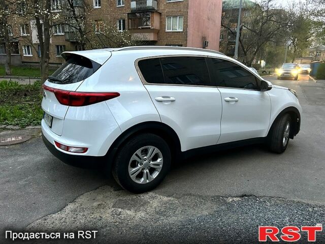 Белый Киа Sportage, объемом двигателя 2 л и пробегом 86 тыс. км за 18000 $, фото 1 на Automoto.ua