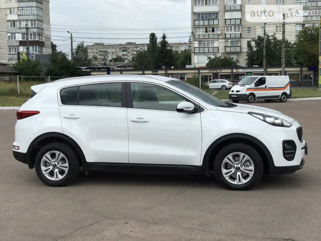 Білий Кіа Sportage, об'ємом двигуна 1.7 л та пробігом 90 тис. км за 16999 $, фото 16 на Automoto.ua