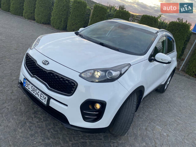 Кіа Sportage 2016 у Львові на Automoto.ua Білий Кіа Sportage, об'ємом двигуна 2 л та пробігом 89 тис. км за 17890 $, фото 29 на Automoto.ua