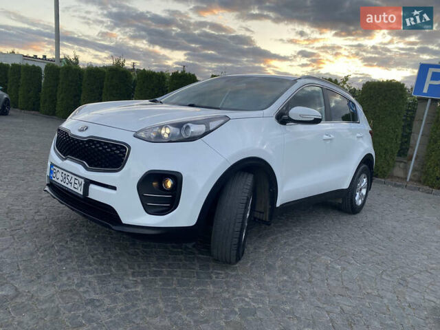 Кіа Sportage 2016 у Львові на Automoto.ua Білий Кіа Sportage, об'ємом двигуна 2 л та пробігом 89 тис. км за 17890 $, фото 28 на Automoto.ua