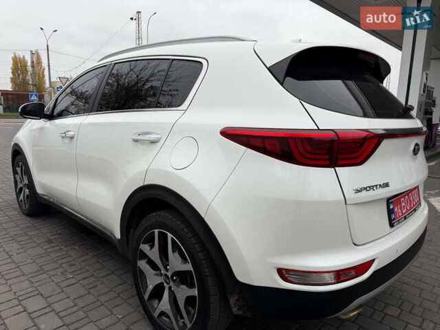 Белый Киа Sportage, объемом двигателя 2 л и пробегом 160 тыс. км за 17200 $, фото 2 на Automoto.ua