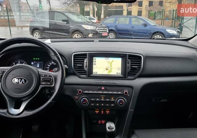 Белый Киа Sportage, объемом двигателя 1.7 л и пробегом 162 тыс. км за 16300 $, фото 21 на Automoto.ua