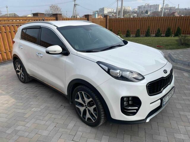 Белый Киа Sportage, объемом двигателя 2 л и пробегом 134 тыс. км за 20300 $, фото 9 на Automoto.ua