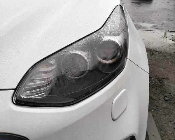 Білий Кіа Sportage, об'ємом двигуна 2 л та пробігом 97 тис. км за 15500 $, фото 32 на Automoto.ua