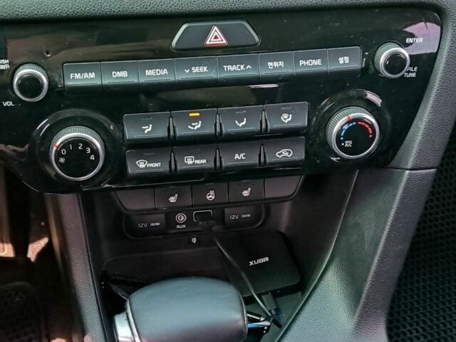 Білий Кіа Sportage, об'ємом двигуна 2 л та пробігом 152 тис. км за 17000 $, фото 8 на Automoto.ua